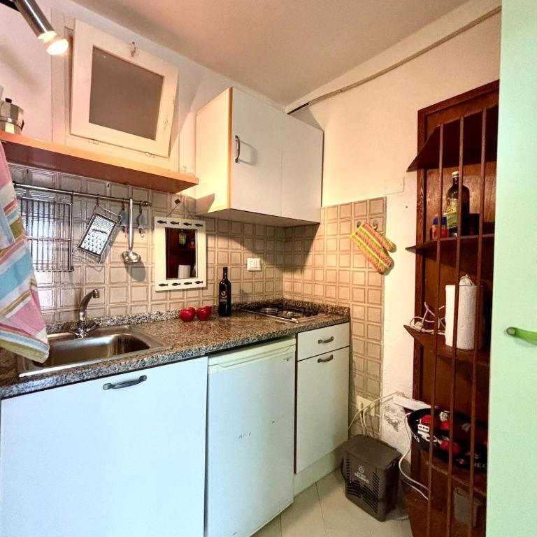 Casa Aaron - Monolocale con veranda sul mare - One-Bedroom Apartment - 19