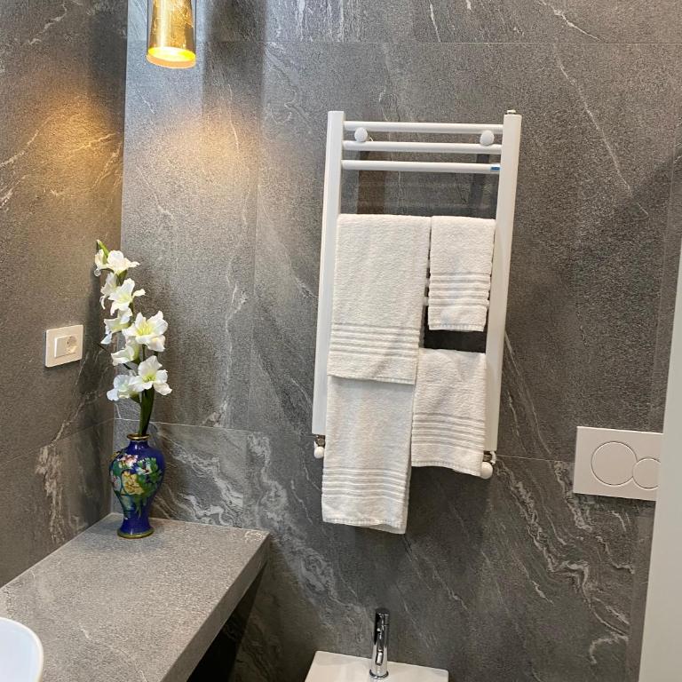 Unicum Trastevere Suites - Camera King Superior - 17