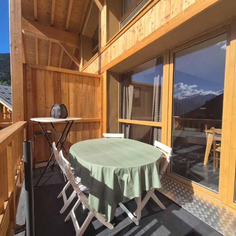SAINT FE 701C Charmant appartement 6per Sainte Foy Tarentaise - Appartement 3 Chambres - 6