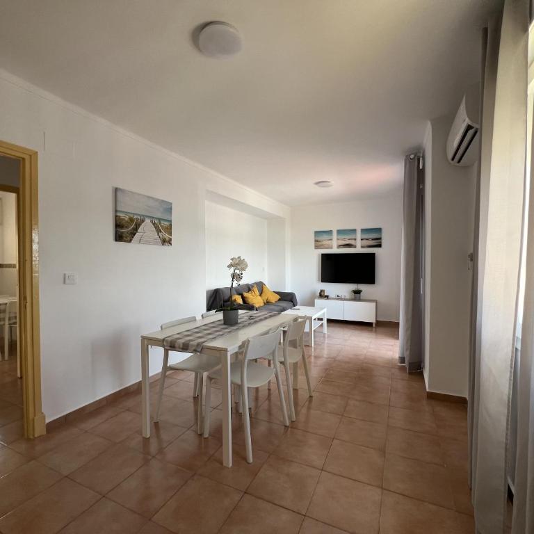 Apartamento Bajamar - Apartamento de 3 dormitorios - 2