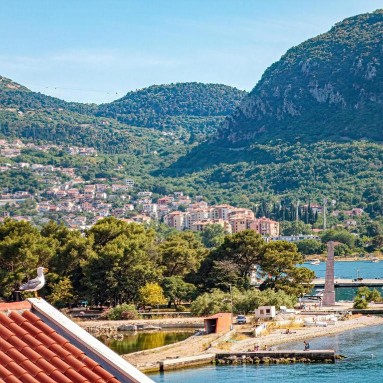 Barona Seaview Penthouse Kotor Bay - Three-Bedroom Apartment - 29