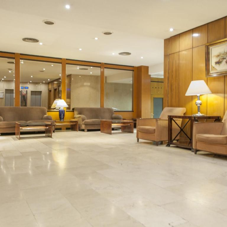 La Castellana - Plaza Catilla III AH - One-Bedroom Apartment - 15