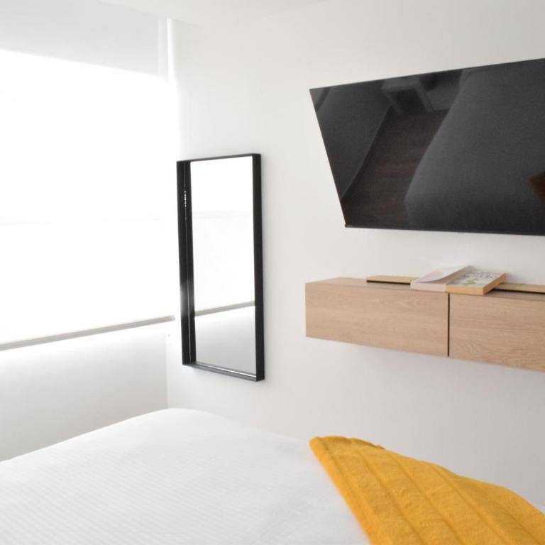 Apartamento nuevo a 7 min de la Escuela de Cadetes - Apartamento de 2 dormitorios - 3
