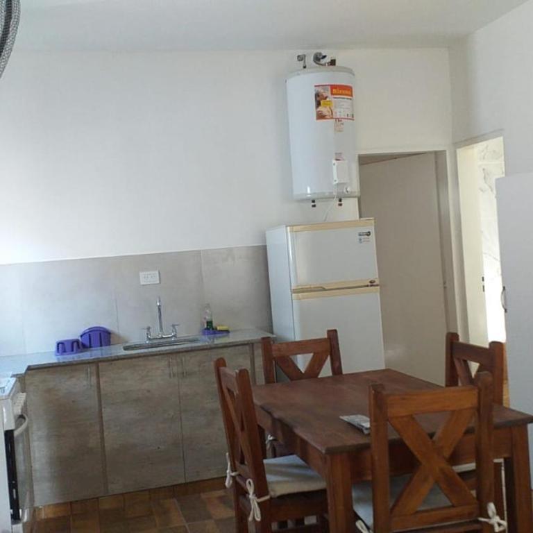 Condominio Federacion Totoras - Apartamento Estándar de 1 dormitorio - 2