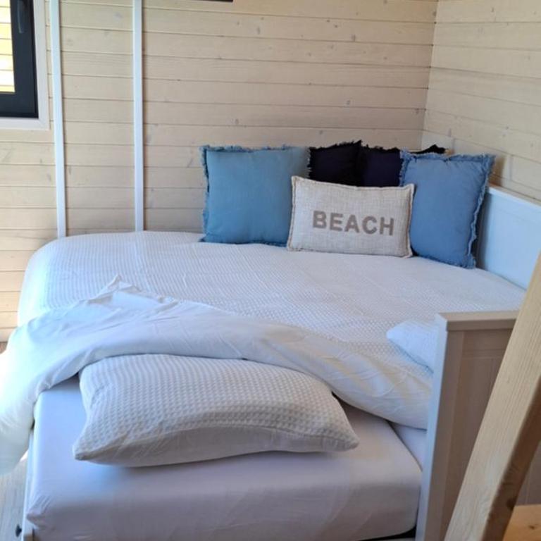 BERCK-PLAGE - Location saisonnière Tiny House insolite - 4 hébergements atypiques avec terrasse privée, proche mer, parking privé et gratuit, idéal weekend romantique, vacances en famille ou groupe - Chalet mit 2 Schlafzimmern - 12