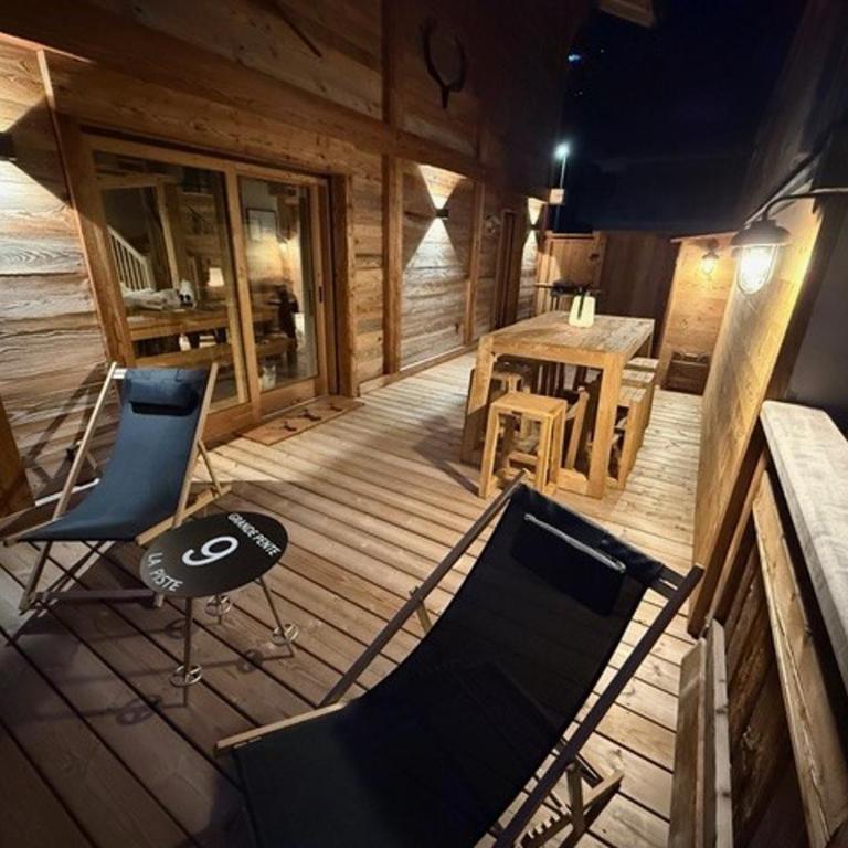 Demi-chalet au cœur du village, vue montagnes - 12 pers. - FR-1-459-238 - Chalet - 5