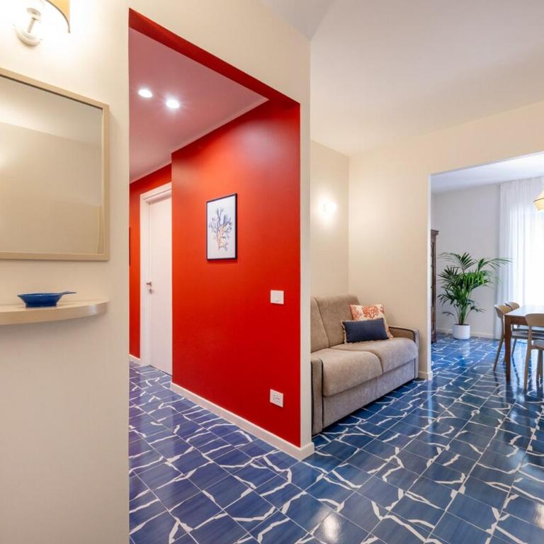 Elegant & Modern 4Bedroom Home in Central Sorrento - Apartment - 8