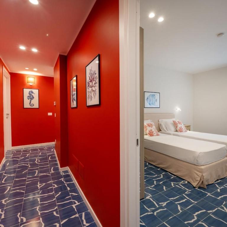 Elegant & Modern 4Bedroom Home in Central Sorrento - Apartment - 33