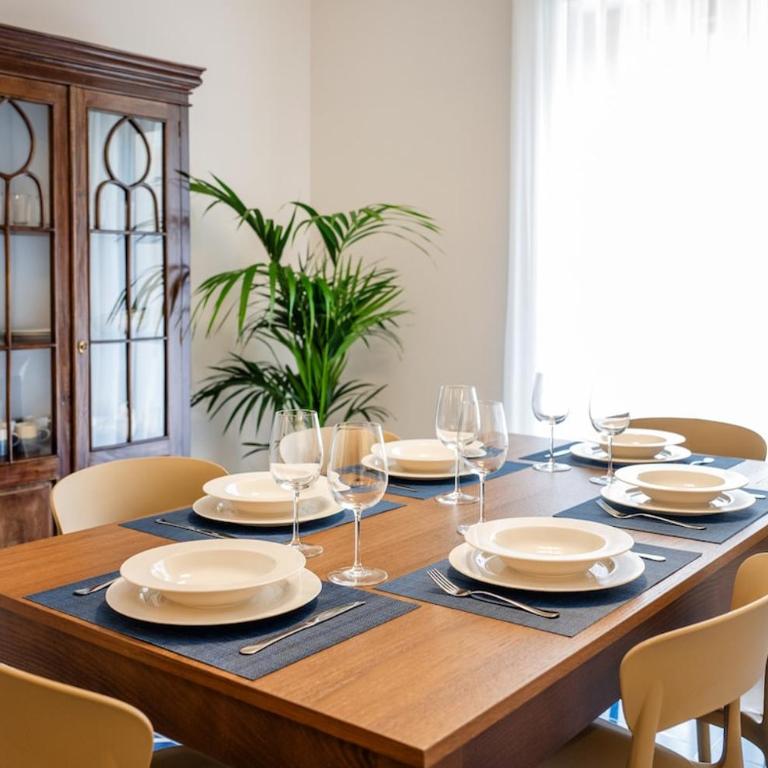 Elegant & Modern 4Bedroom Home in Central Sorrento - Apartment - 49