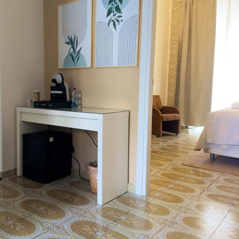 Home To Salerno B&B - Suite - 9