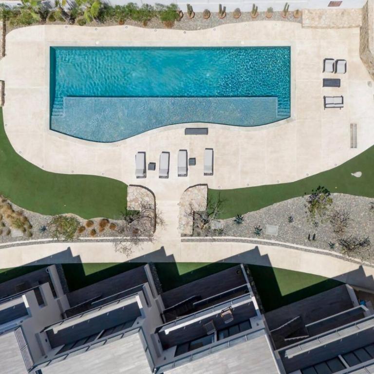 New and Elegant 4Bedroom House Steps from the Beach - Casa - 6