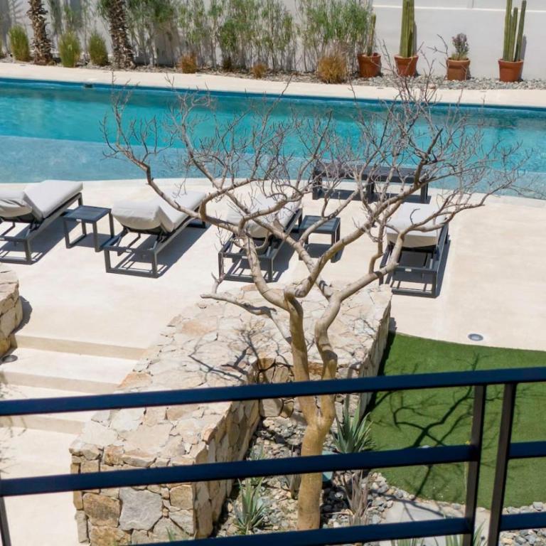 New and Elegant 4Bedroom House Steps from the Beach - Casa - 15