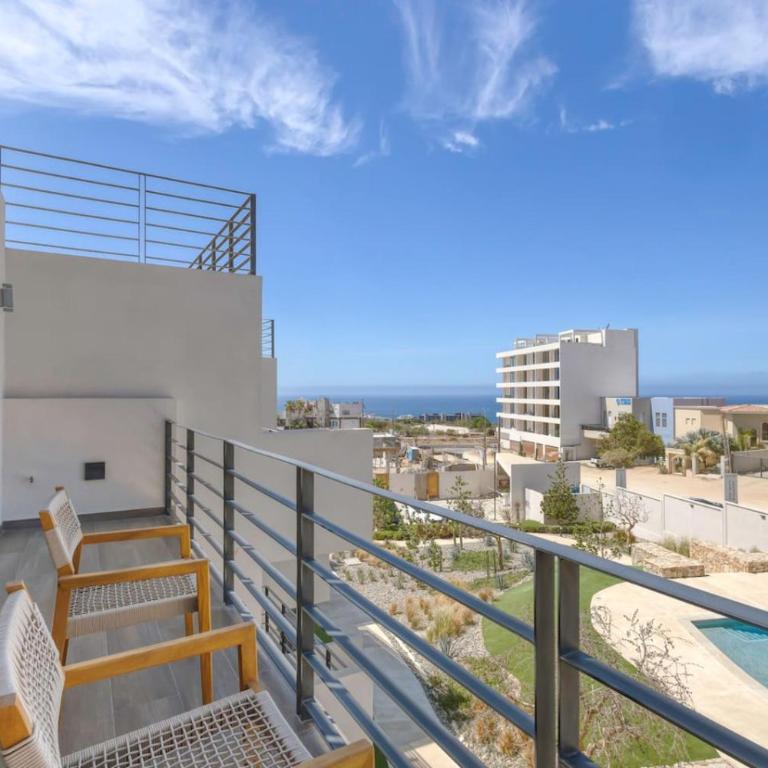 New and Elegant 4Bedroom House Steps from the Beach - Casa - 46