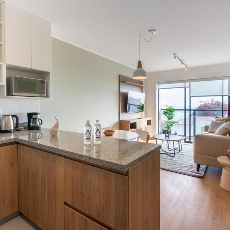 Executive Ocean Suite by Geko - Two-Bedroom Apartment with Sea View - 11