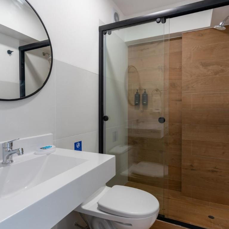 Executive Ocean Suite by Geko - Two-Bedroom Apartment with Sea View - 21