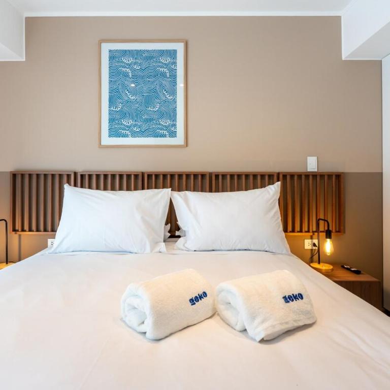 Executive Ocean Suite by Geko - Two-Bedroom Apartment with Sea View - 18