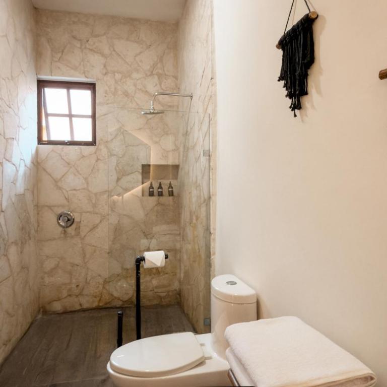 Hotel Unknown - Standard King With Private Pool - 7