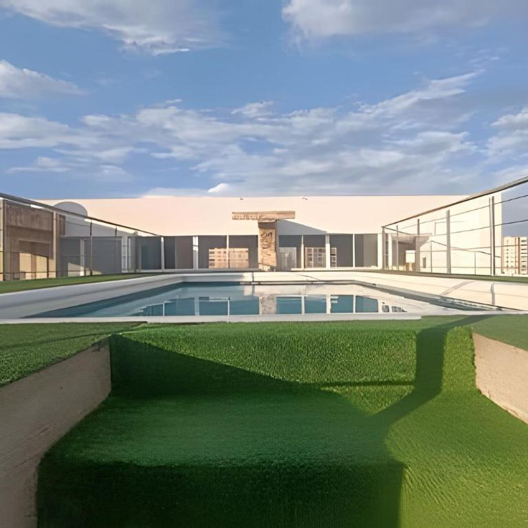 Piscina, jacuzzi y vista 360, en La Flora, Cali - Apartamento - 13