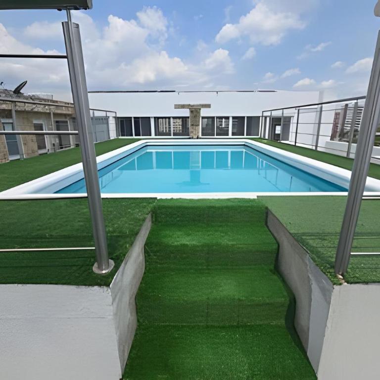 Piscina, jacuzzi y vista 360, en La Flora, Cali - Apartamento - 15
