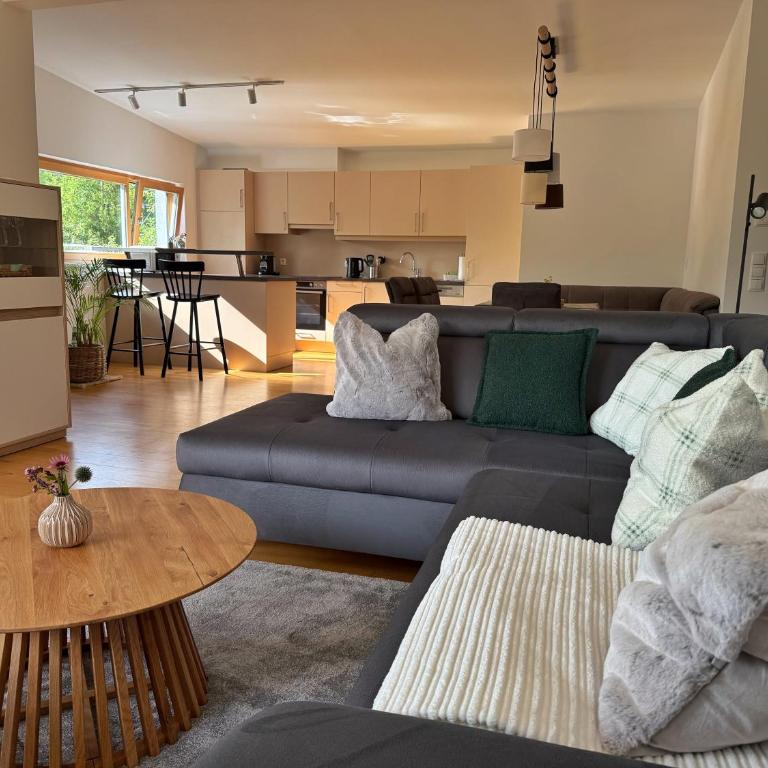 Bestezeit Appartements - Apartment mit 3 Schlafzimmern und Balkon - 1