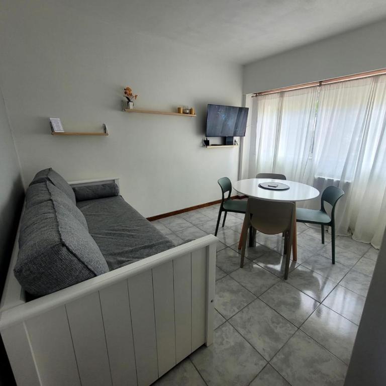 Check and Home - Olavarria - 4 Huéspedes Moderno en Zona Güemes - Apartamento de 1 dormitorio - 5