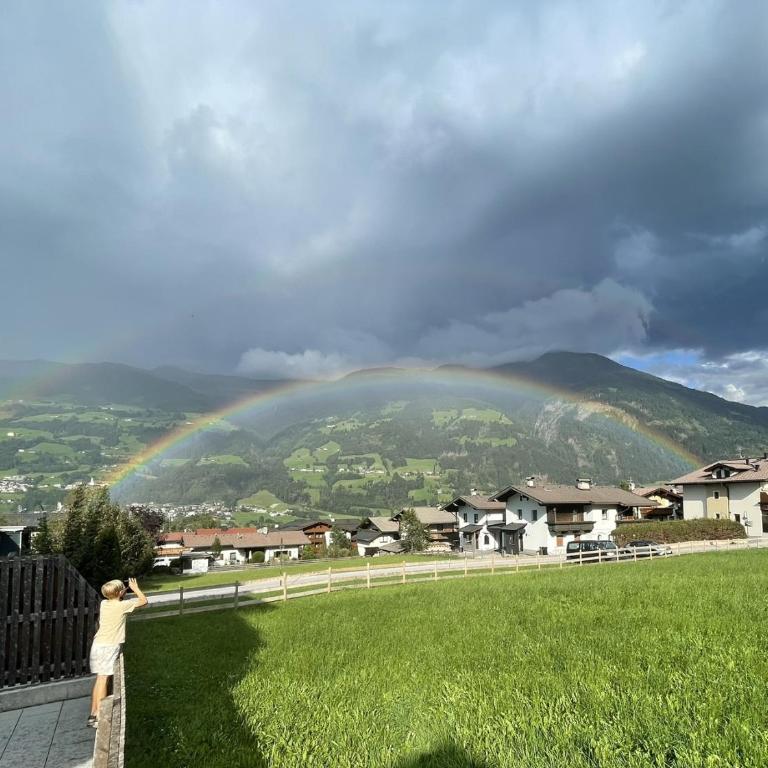 H19 - Modernes Ferienhaus 145qm, 3SZ, Wellnessbereich mit Sauna und Dachterrasse mit Panoramablick, Kühlen und Heizen mit Geothermie - Vacation Home - 3