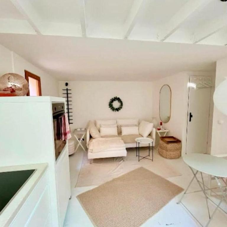 Contemporary-style pavilion - Maison 1 Chambre - 1