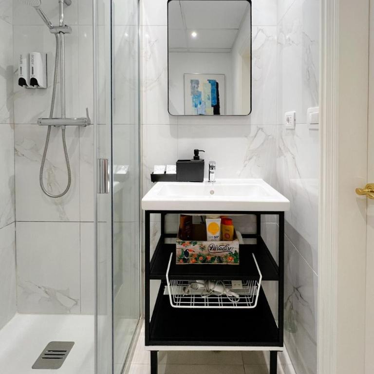 Sunny Terrace I Heated pool I King bed I Cook Zone I Parking - Apartamento de 1 dormitorio - 5
