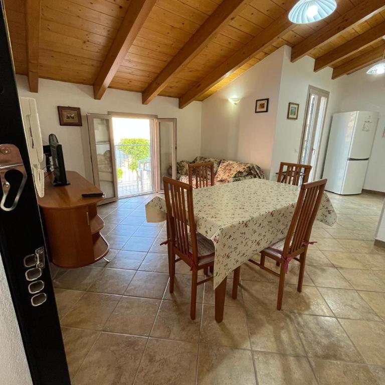 Giulio's House - Appartamento con 2 Camere da Letto - 27