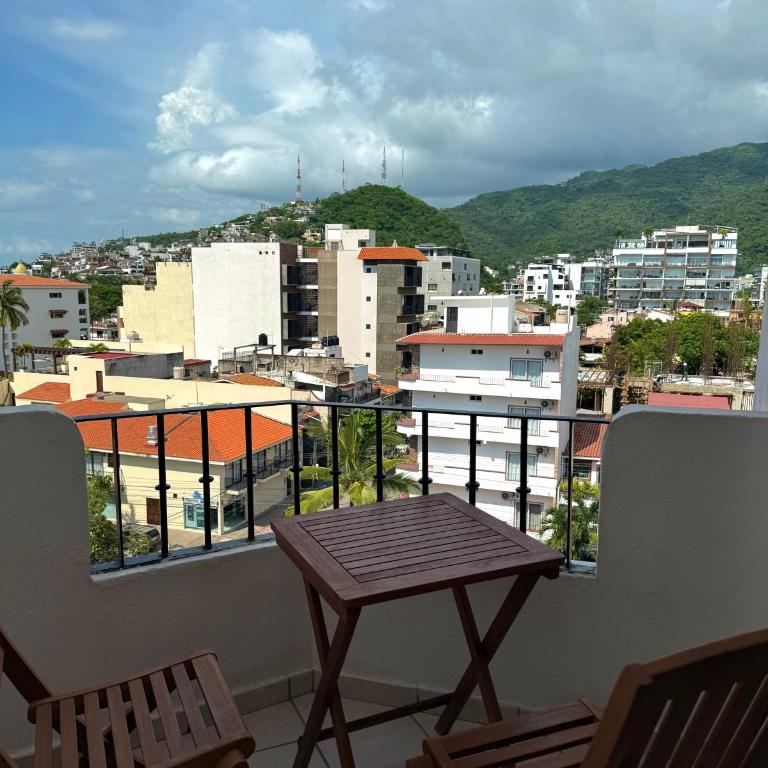 Casa Brisa - Two-Bedroom Apartment - 4