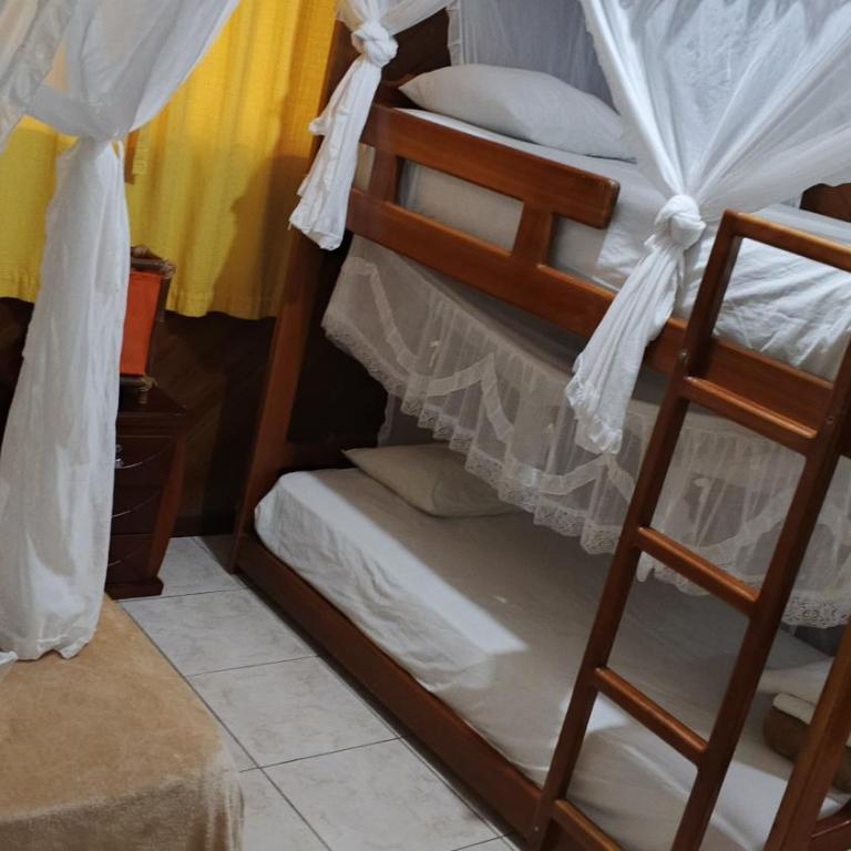 Shandia Lodge - Triple Room - 2