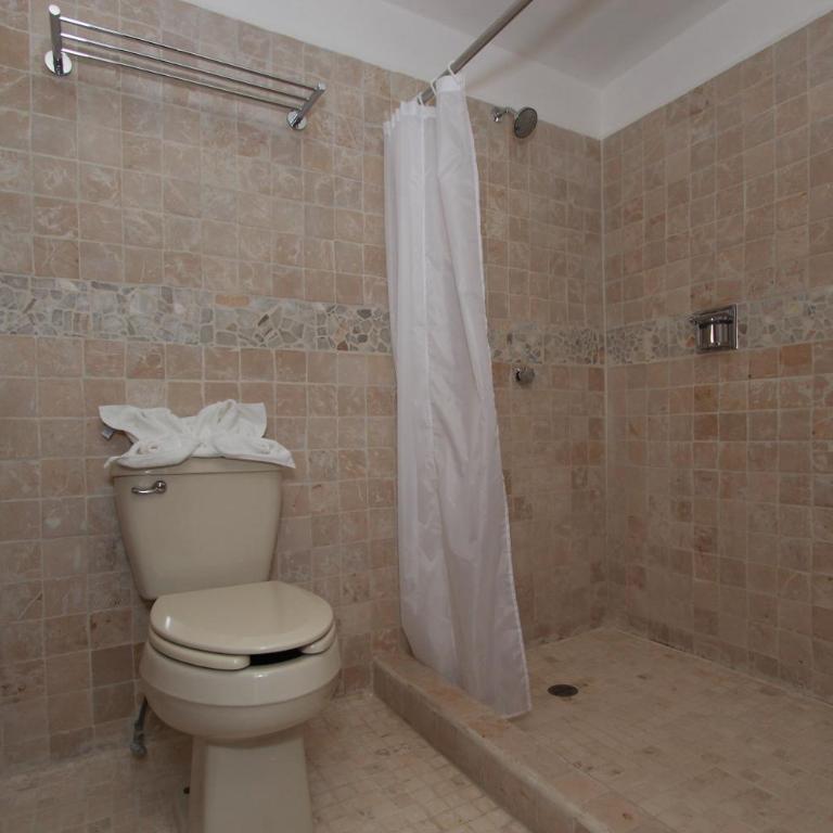 Hotel Plaza San Cristóbal - Deluxe Double Room with Two Double Beds - 3