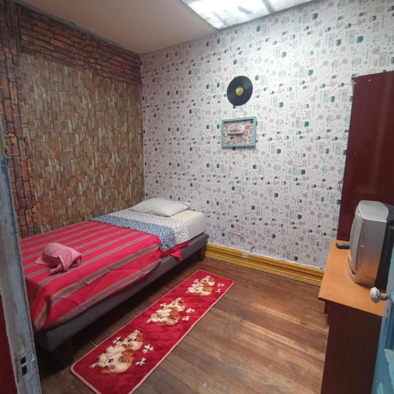 Hostal del Gato valparaiso - Single Room with Shared Bathroom - 3
