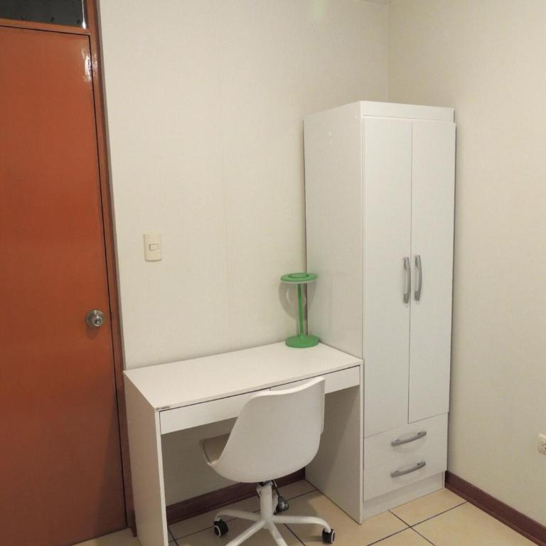 Elegante y comodo departamento en 1er piso, 3 camas 1 sofa cama - Apartamento de 3 dormitorios - 37