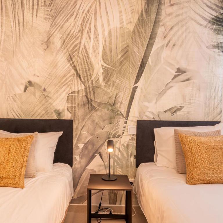 Stylish Urban Escape 2-Bedroom Apartment with Rooftop Pool - Apartamento - 22