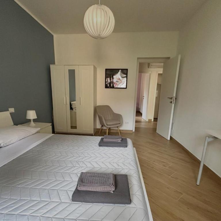 Arcobaleno Home - Appartamento con 2 Camere da Letto - 10