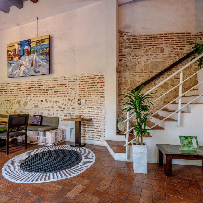 Colonial Villa with Private Pool 7BR in Cartagena Old Town - Villa - 39