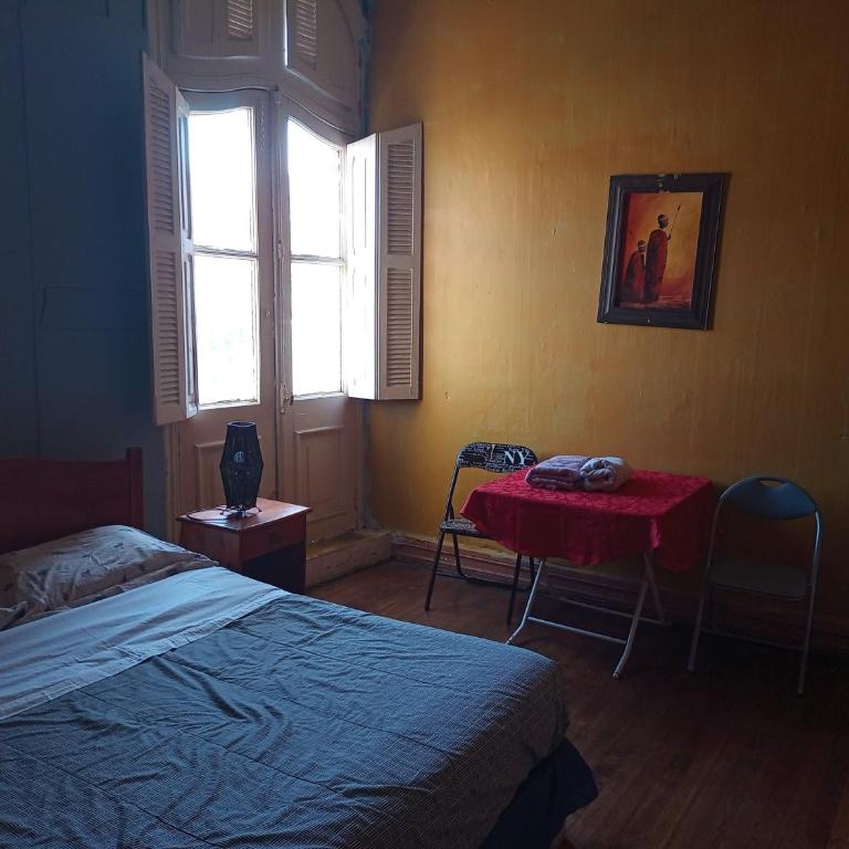 Hostal del Gato valparaiso - Double Room with Private Bathroom - 7