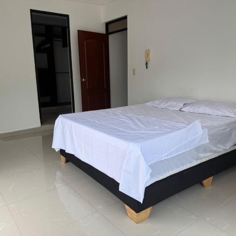 Casa en Espinal Conjunto residencial Quintas de Gratamira ll - Three-Bedroom House - 10