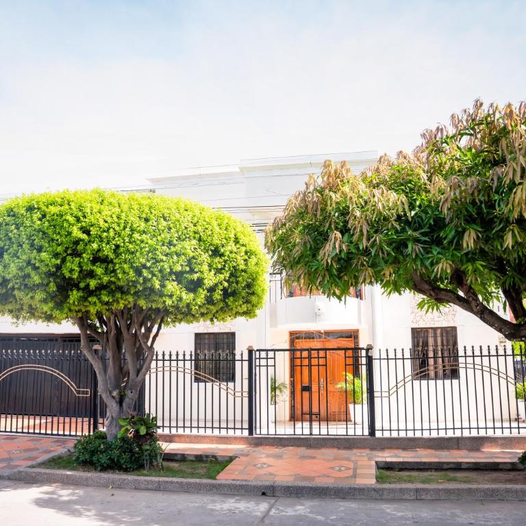 Casa Blanca Increíble (Casa Completa) - Casa de 6 dormitorios - 86