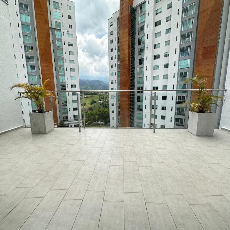 Cozy and elegant in the best location - One-Bedroom Apartment with View - 7