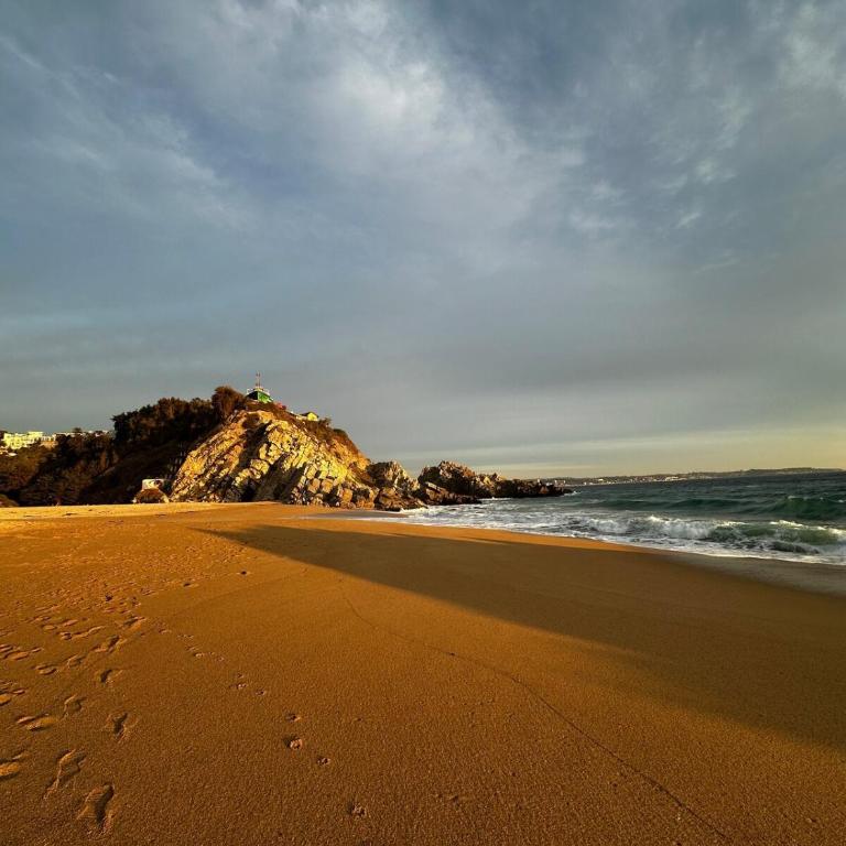 Amazing Rooftop Views and Free Parking in Mirasol - Casa de 4 dormitorios - 19