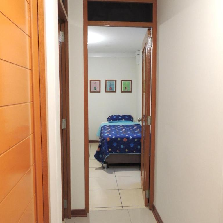 Elegante y cómodo departamento 1er piso - Three-Bedroom Apartment - 15