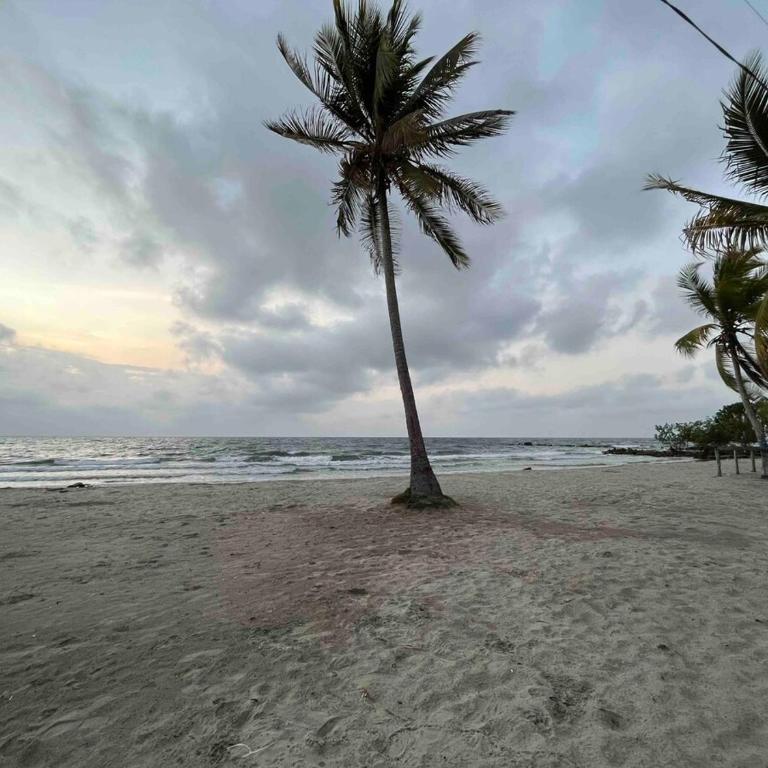 Cabaña 5 - Conjunto frente al mar con piscina - Two-Bedroom House - 18