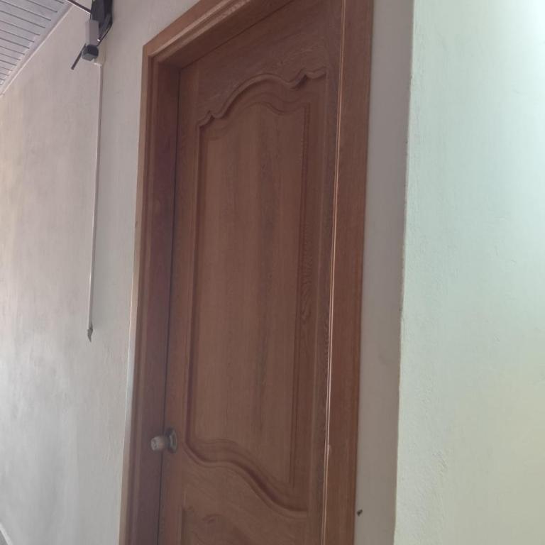 Habitaciones con wifi a 5 minutos de la playa - Habitación Familiar con baño privado - 14