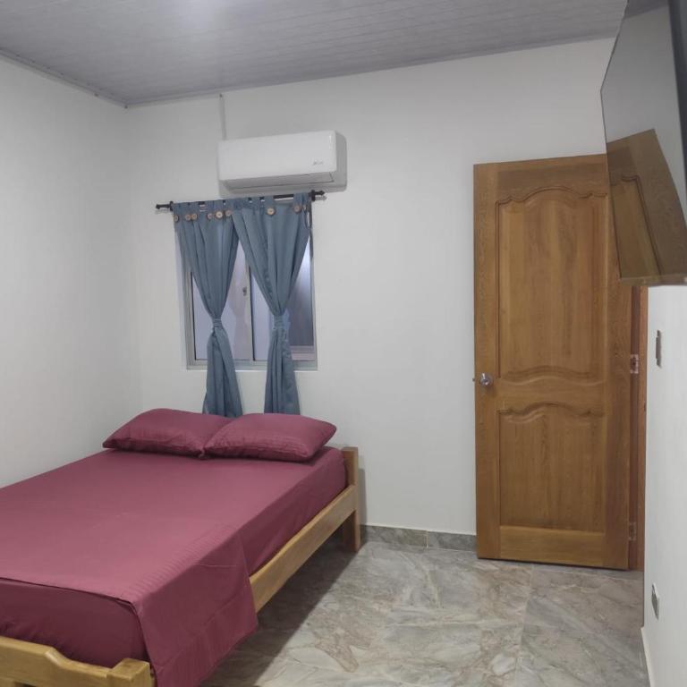 Habitaciones con wifi a 5 minutos de la playa - Habitación Familiar con baño privado - 22