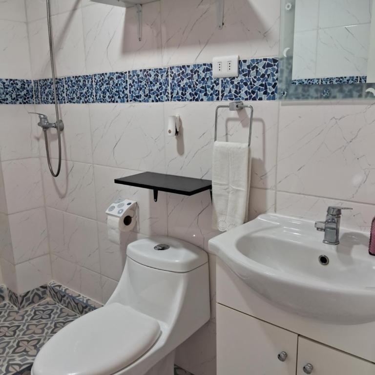 Yali paraiso - Three-Bedroom House - 44