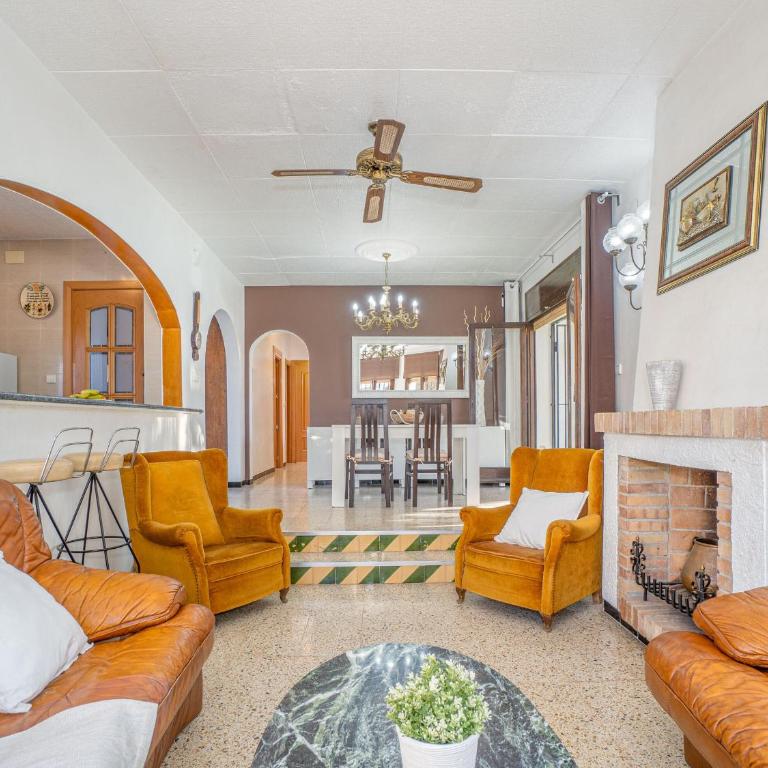 Casa con Piscina, Gran Amarre y 4 Dormitorios en Castelló d'Empúries - HISP-288-53 - Casa - 36