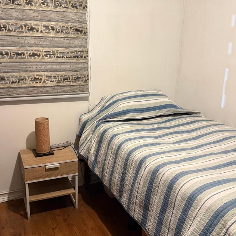 Habitación cerca de Pajarito, Aeropuerto, Clínicas, esc PDI y Carabineros - Double Room - 12