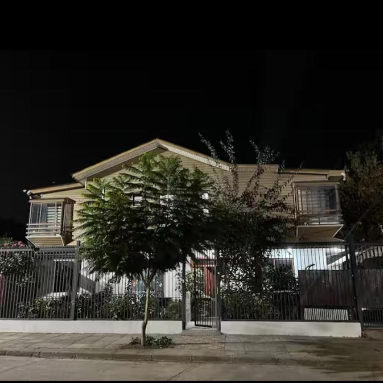 Habitación cerca de Pajarito, Aeropuerto, Clínicas, esc PDI y Carabineros - Double Room - 13
